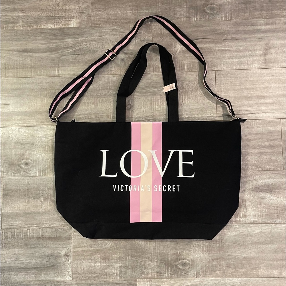 Victoria’s Secret Large Weekend “LOVE” Tote